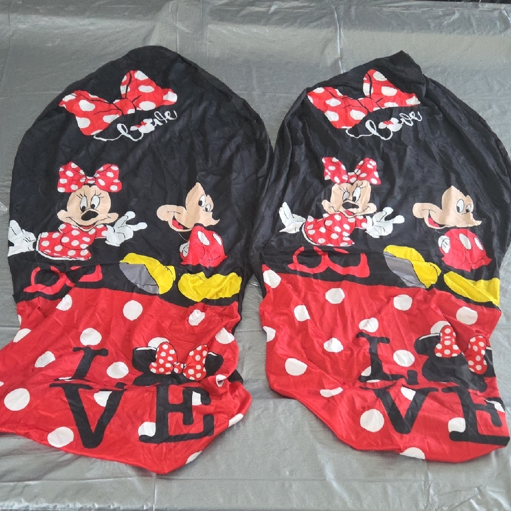 Disney Minnie Mouse Black & Red Car Seat Covers (Pair)